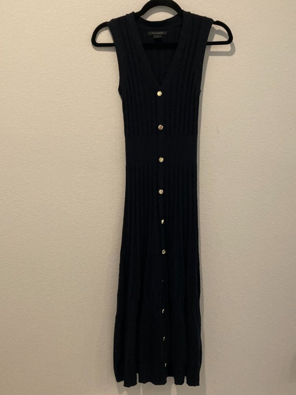 Tahari Black Ribbed Gold Button Sleeveless Midi Dress S